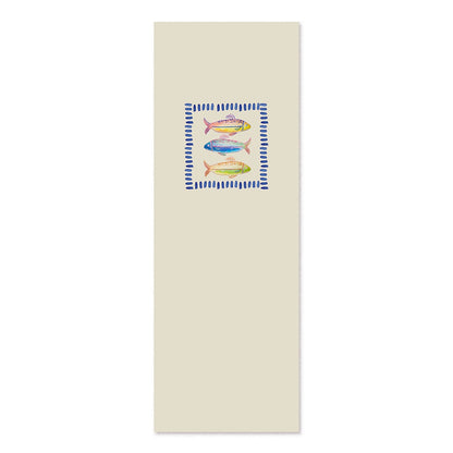 Transat fond beige avec trois poissons colorés et un cadre en pointillés bleus