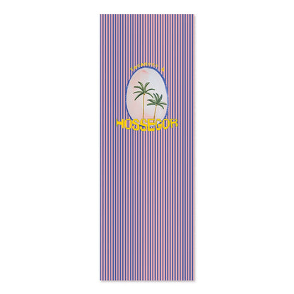Transat rayé bleu et rose motif palmiers avec un texte personnalisable